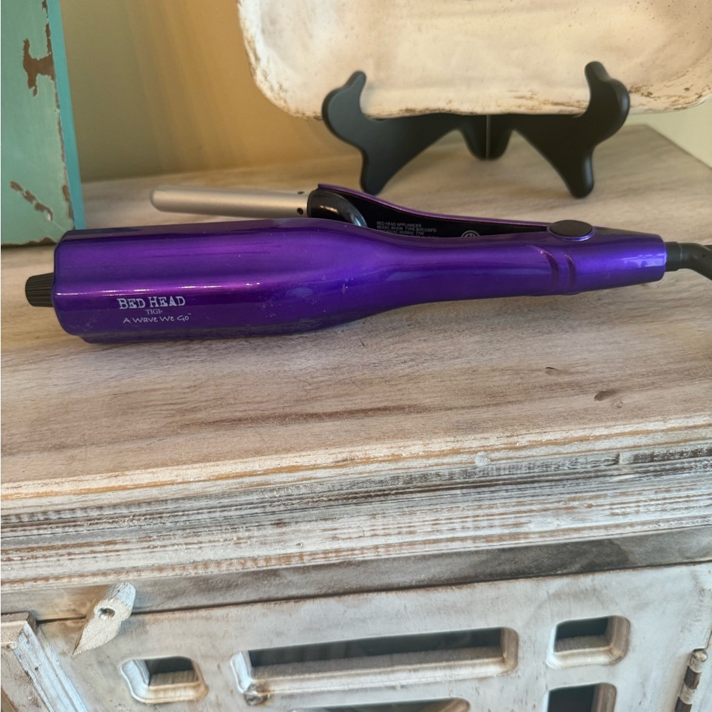 BedHead Vibrant Purple Hair Curler